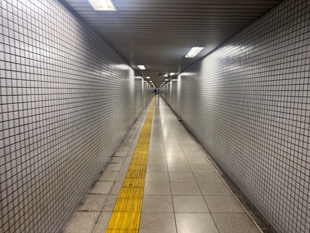 The tunnel at Gion-Shijo Station is from "The Shining"