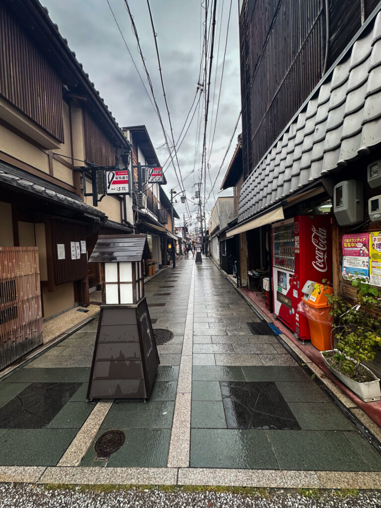 Walking through Fushimi